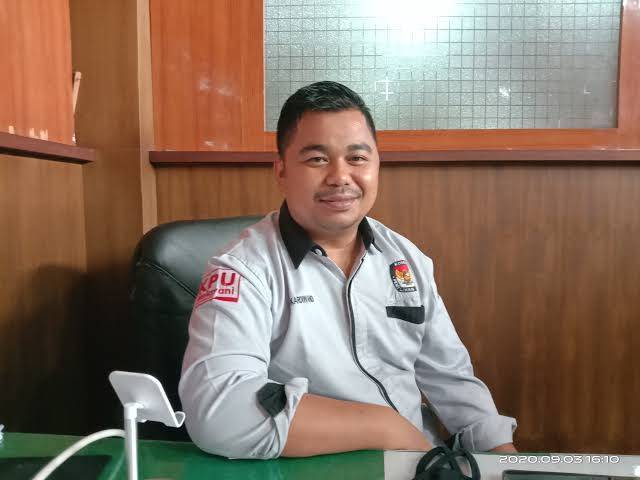 Ketua KPU Kabupaten Pelalawan, Wan Kardiwandi (foto/andi)
